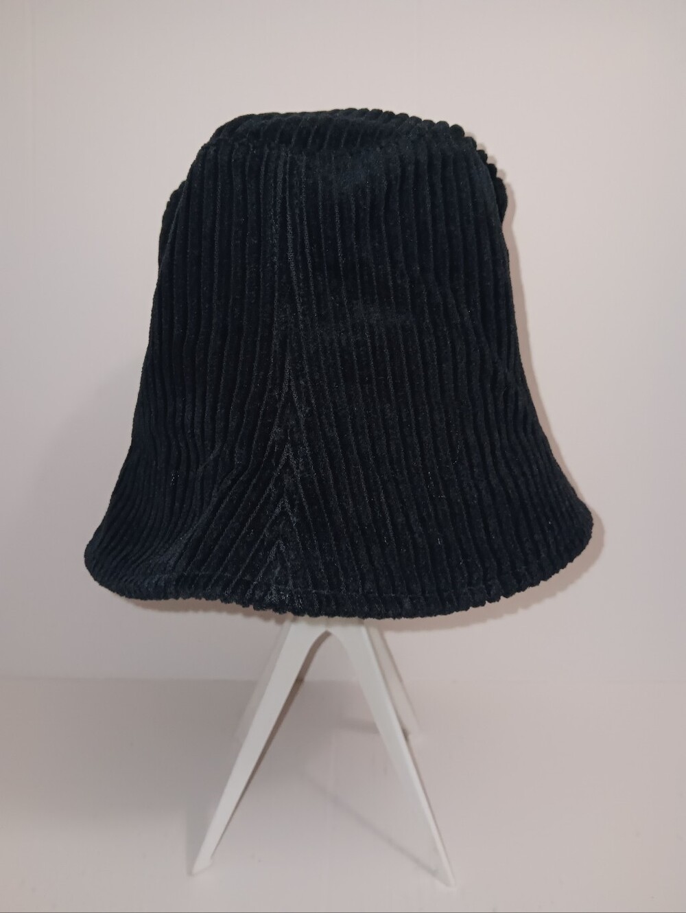 3.3 FIELD TRIP BLACK COTTON CORDUROY CINCHED BACK BUCKET HAT